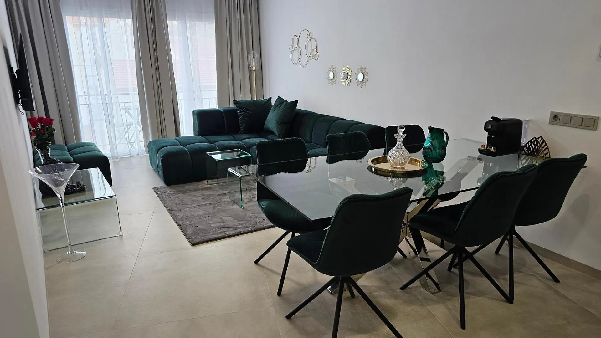 Ferienwohnung Oasis Jacuzzi Retreat Marbella